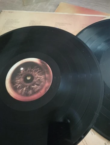 The Cure - Kiss Me, Kiss Me, Kiss Me (2L