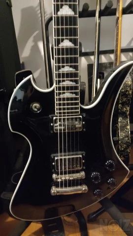 Bc Rich Mockingbird special EMG