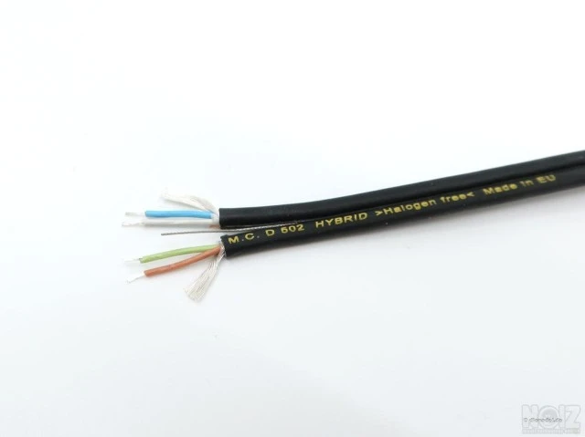 Καλώδια Interconnect Van Den Hul M C D-