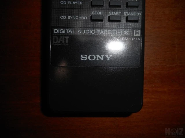 Original Remote Control Sony RM - D77A