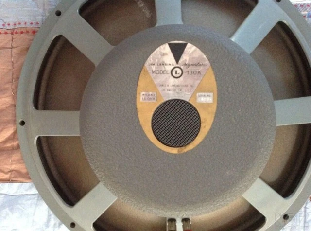 Ζευγάρι Woofer JBL D - 130 A 15'' 16 Ohm