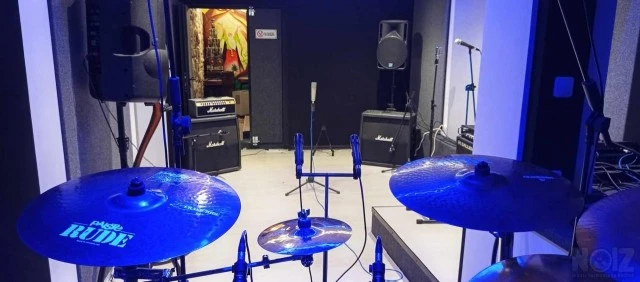 Drummer διαθεσιμος