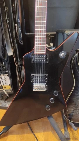 1987 Hohner Explorer Devil