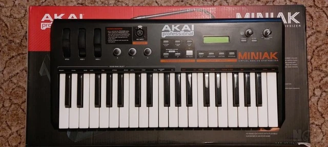 Akai Miniak Synthesizer