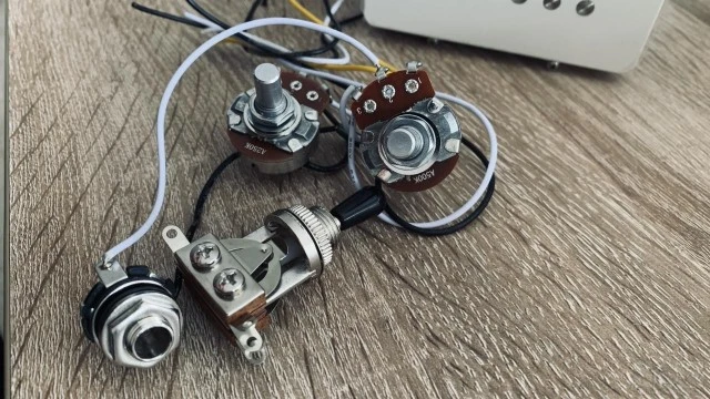 Jazzmaster pickups + wiring (ΠΤΩΣΗ ΤΙΜΗΣ
