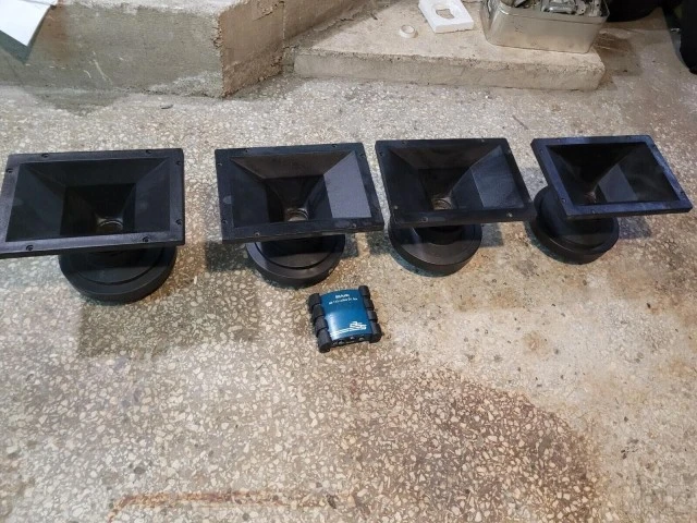 Compression Drivers JBL2446J