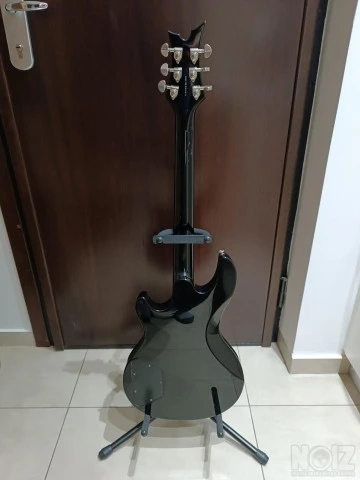 DEAN Hardtail electric guitar