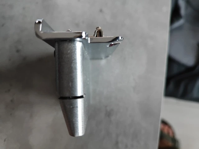 Fender Strat tremolo από American Profes