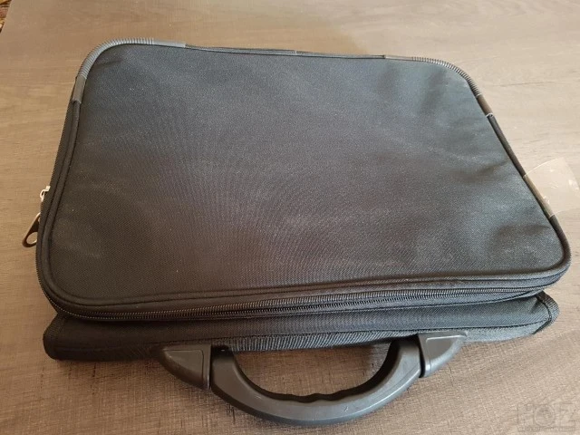 Τσάντα μεταφοράς για laptop 15.6