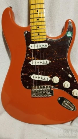 Vintage V6 Stratocaster