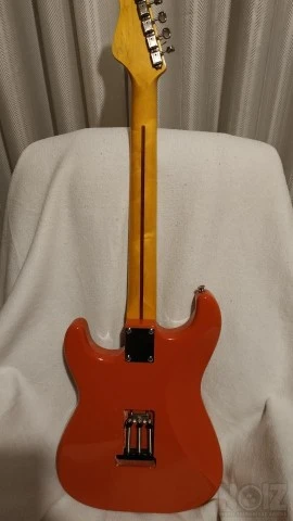 Vintage V6 Stratocaster