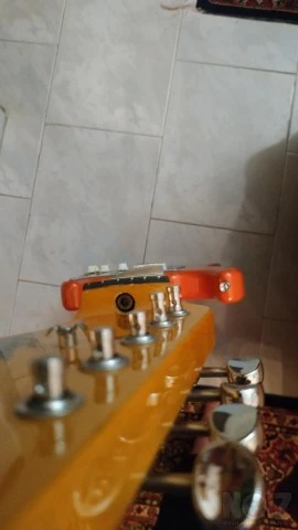 Vintage V6 Stratocaster