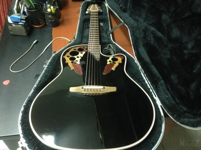Ovation Ellit Standard