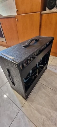 Fender Super Six Reverb Λαμπάτος