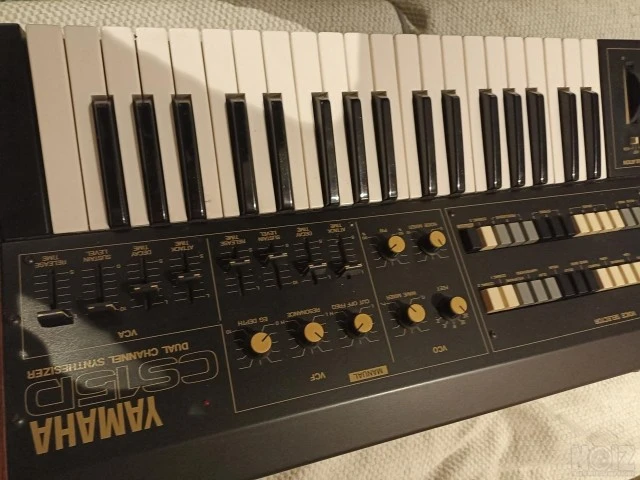 Synthesizer YAMAHA CS15D αναλογικό