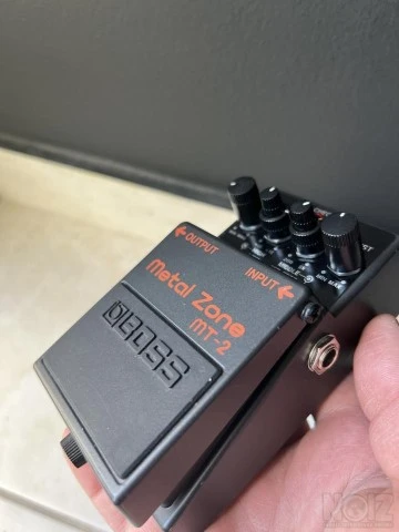 Boss Metal Zone Distortion