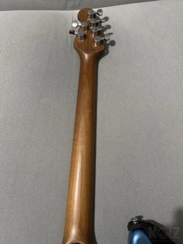 Sterling cutlass by Musicman piezo