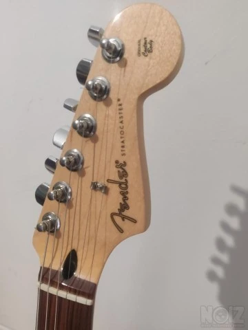 Fender Player Series Stratocaster HSS Pa
