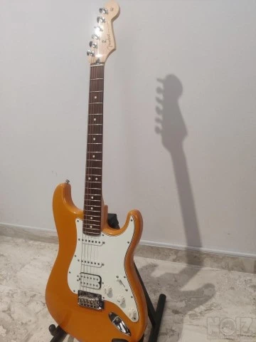 Fender Player Series Stratocaster HSS Pa