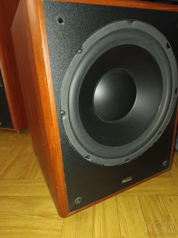 Subwoofer Magnat Monitor Supreme 301A