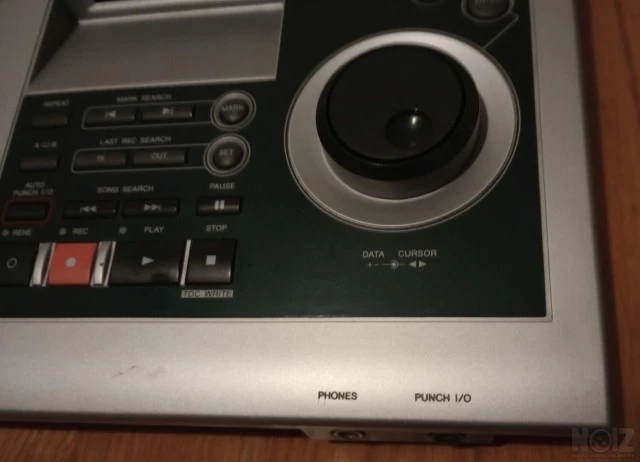 Yamaha MD4S 4-Track Minidisc Recorder