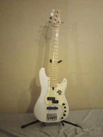 Sire Marcus Miller 2nd generation