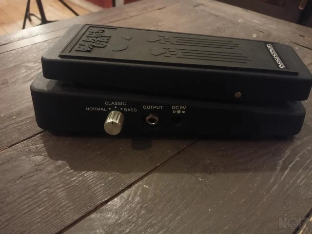 Rocktron Black Cat Moan