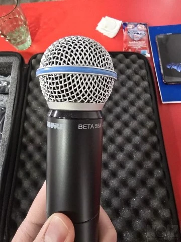 Ασύρματο Shure beta 58a glxd2 + glxd4 re
