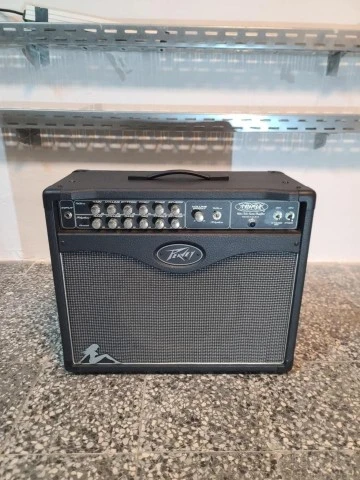 Peavey Triple X 1x12 40w tube guitar com