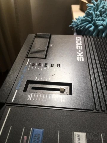 Casio SK-2100 Sampling keyboard (rare)