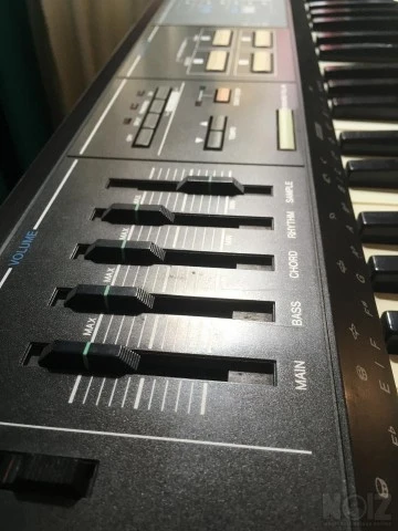 Casio SK-2100 Sampling keyboard (rare)
