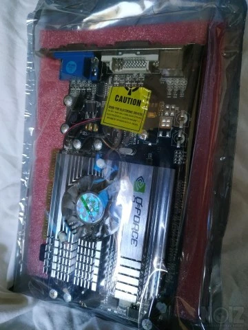 GeForce 6200 κάρτα Οθόνης