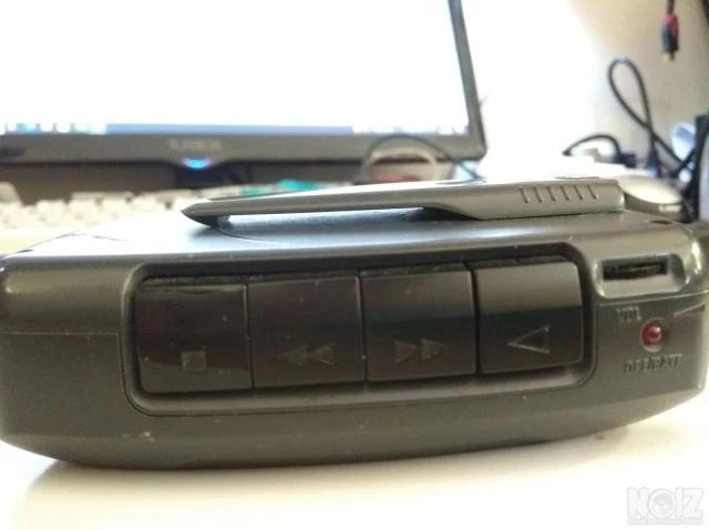 Vintage Philips AQ6585 Cassette Player