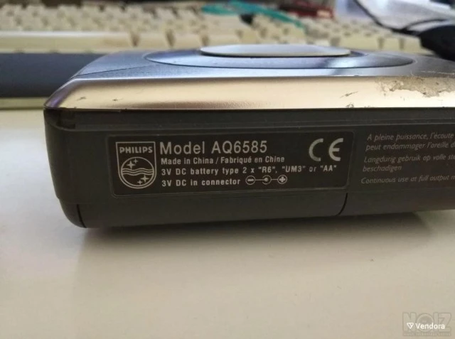 Vintage Philips AQ6585 Cassette Player