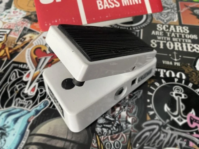 Dunlop Cry Baby Bass Mini Wah 