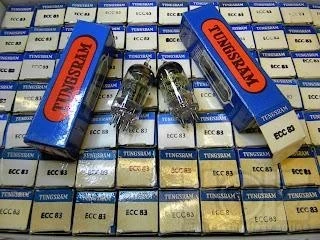Ζευγάρι  Ματσαρισμένες  Λυχνίες  Tungsra