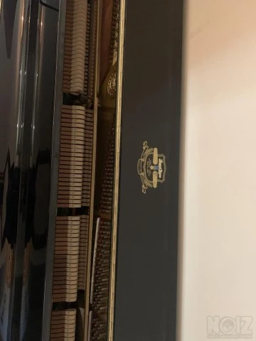 Πιάνο KAWAI όρθιο ύψους 131cm