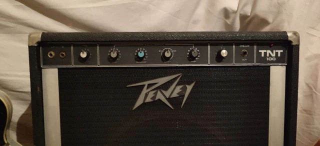 Ενισχυτής Μπάσου, Peavey TNT 100 in U.S.