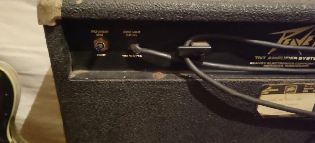 Ενισχυτής Μπάσου, Peavey TNT 100 in U.S.
