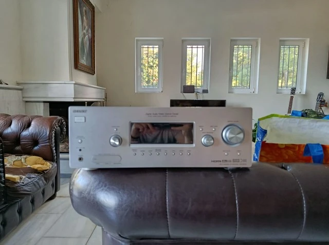 Ενισχυτής home cinema Sony STR-DG700