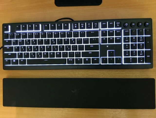 Πληκτρολόγιο Razer V3 Chroma Ornata