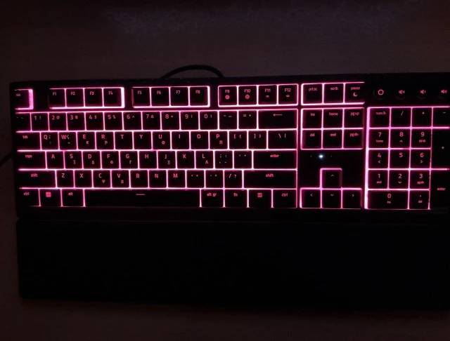 Πληκτρολόγιο Razer V3 Chroma Ornata
