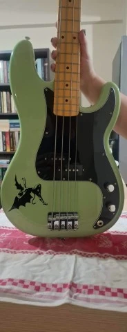 Fender Precision Bass Player II 