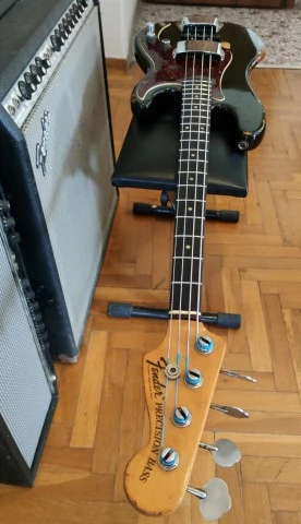 Fender Precision vintage Bass,εξαιρετικο