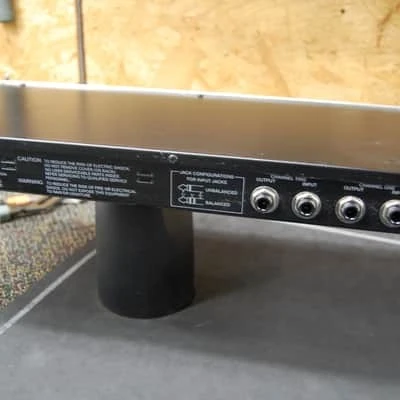Phonic MQ - 3400 Dual 15 Band Graphic EQ