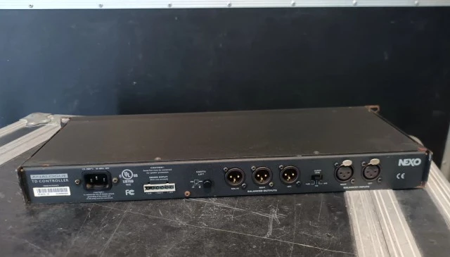 NEXO PS8 – Σετ 6 ηχείων + Controller