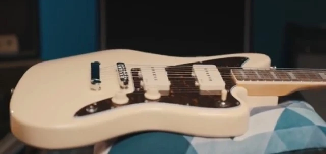 Harley Benton Jazzmaster και CH