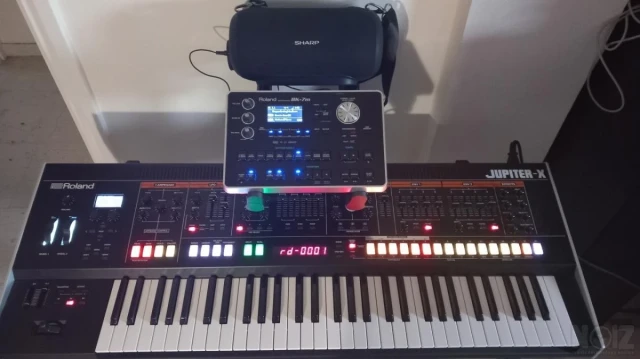 Roland Jupiter-X