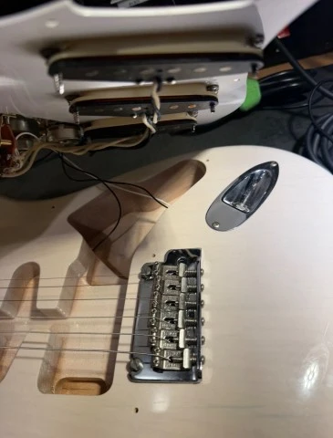 Fender MIJ Hybrid ‘50s Stratocaster (201