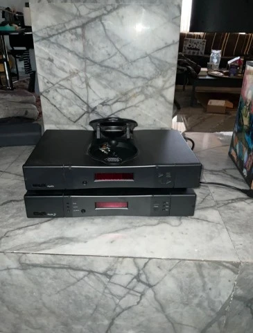Rega Apollo CD + Rega Radio 3 Tuner